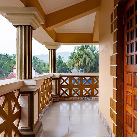 Jm Vista Suites Mapusa Buitenkant foto