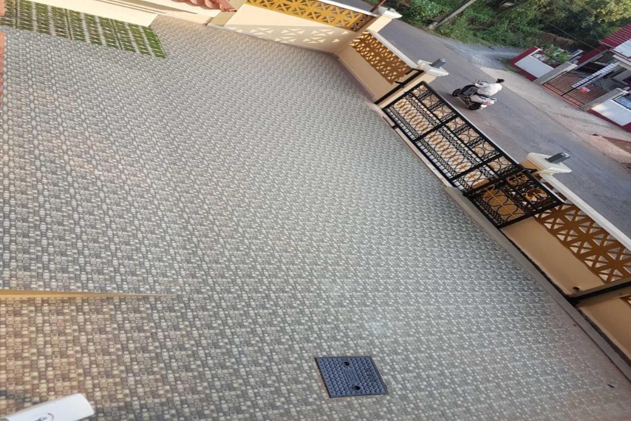 Jm Vista Suites Mapusa Buitenkant foto