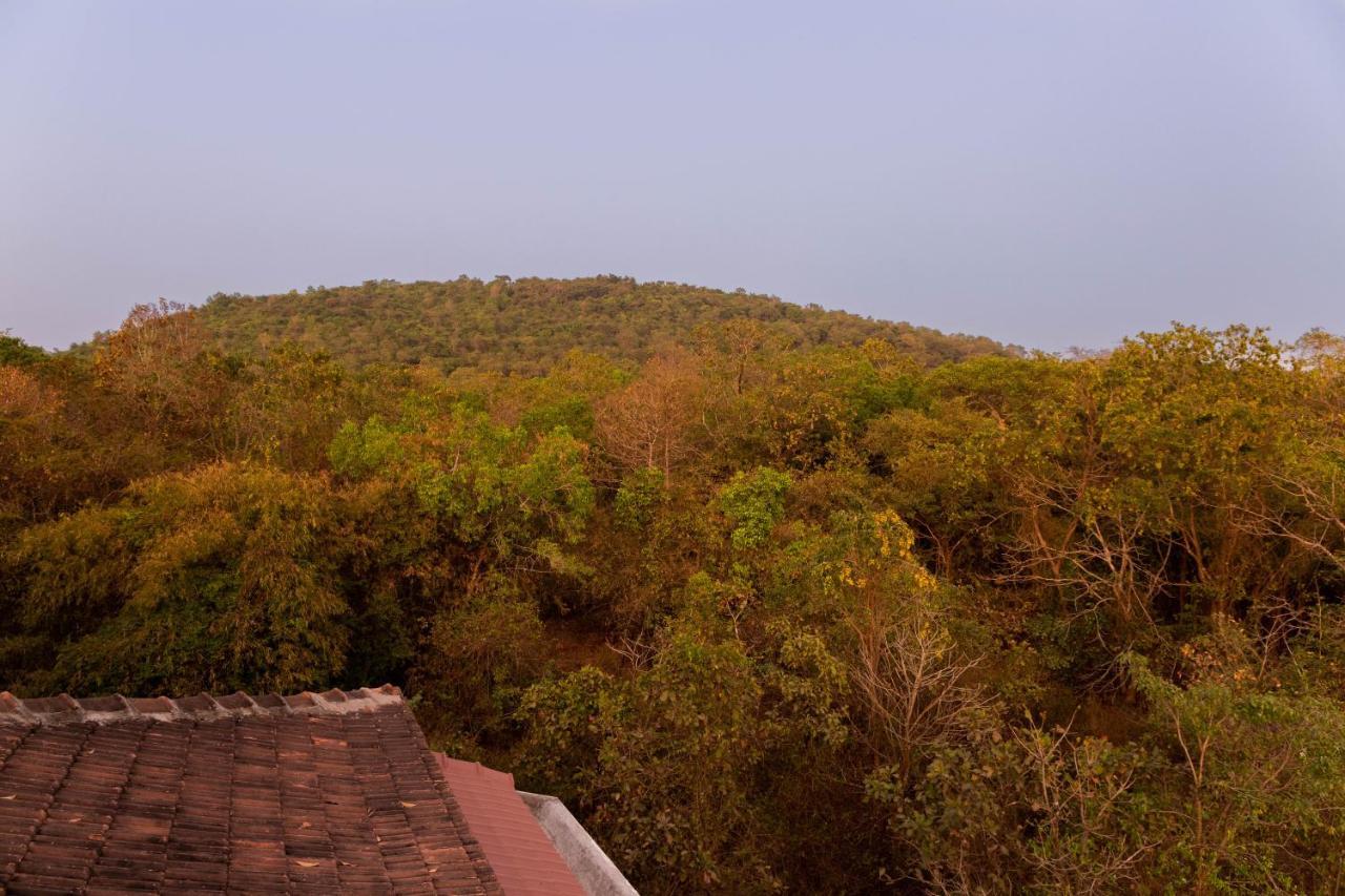 Jm Vista Suites Mapusa Buitenkant foto